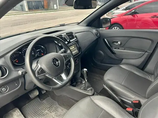 Renault STEPWAY 1.6 16V SCE FLEX ICONIC X-TRONIC