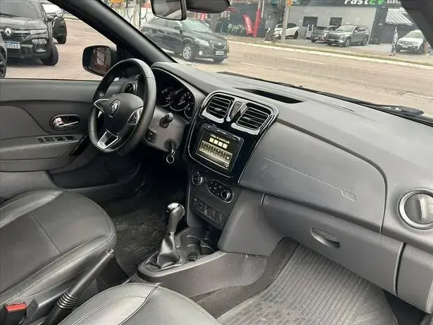 Renault STEPWAY 1.6 16V SCE FLEX ICONIC X-TRONIC