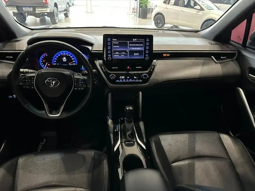 galeria COROLLA CROSS