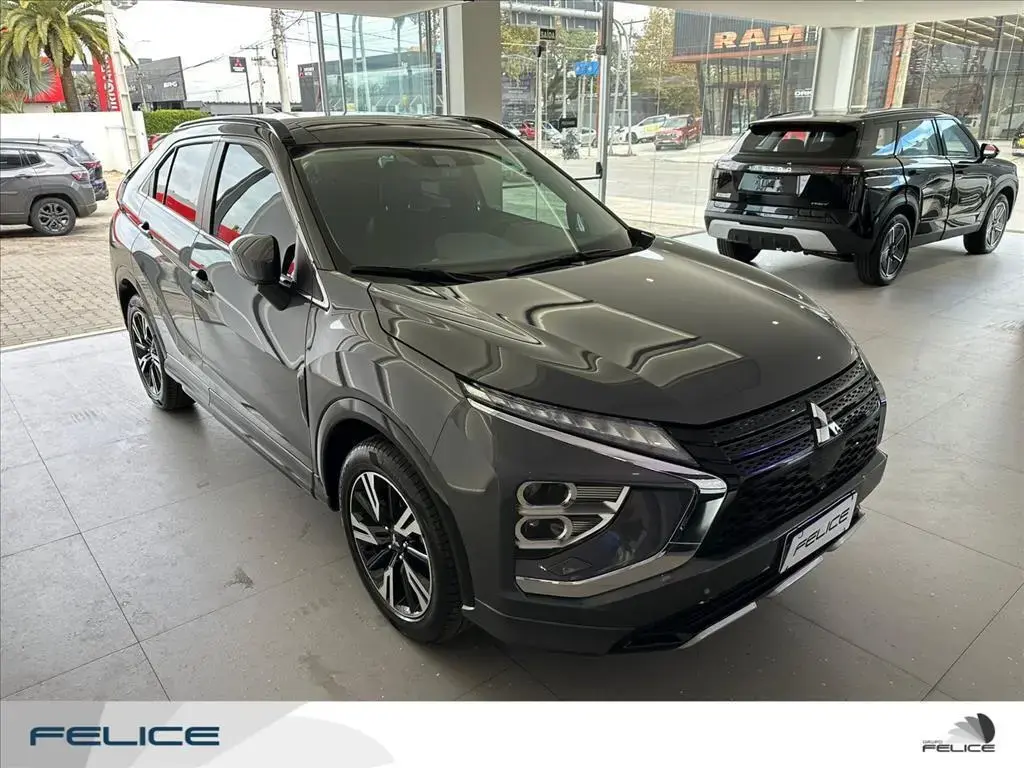 galeria ECLIPSE CROSS