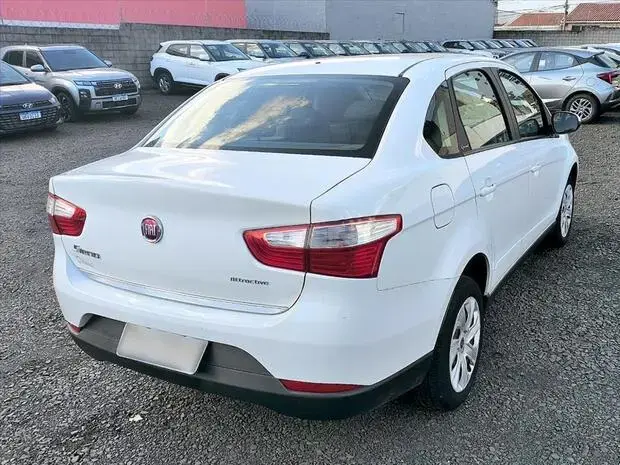 Fiat GRAND SIENA 1.4 MPI ATTRACTIVE 8V FLEX 4P MANUAL