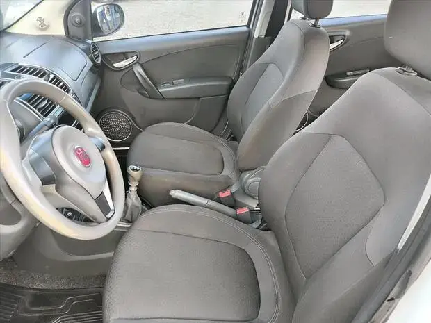 Fiat GRAND SIENA 1.4 MPI ATTRACTIVE 8V FLEX 4P MANUAL