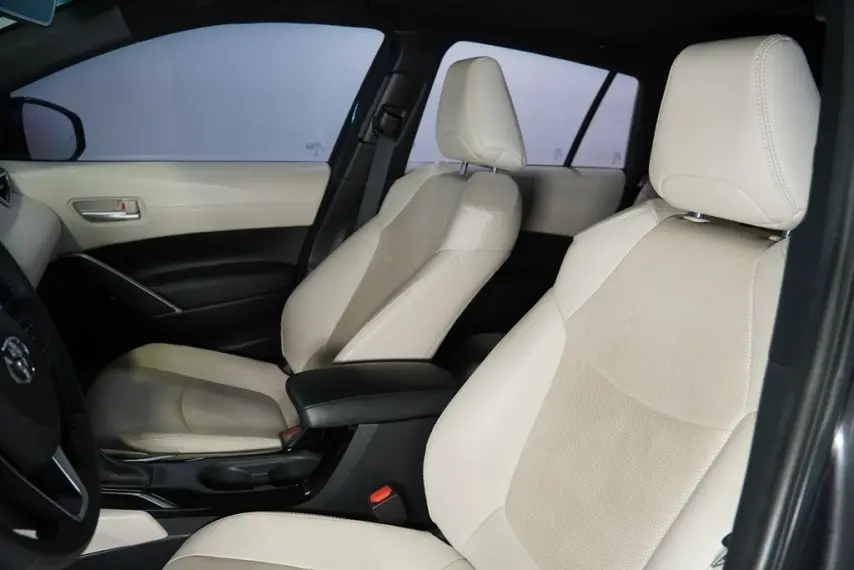galeria COROLLA CROSS