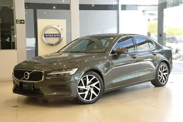 Volvo S60 2.0 T4 MOMENTUM GASOLINA 4P AUTOMÁTICO