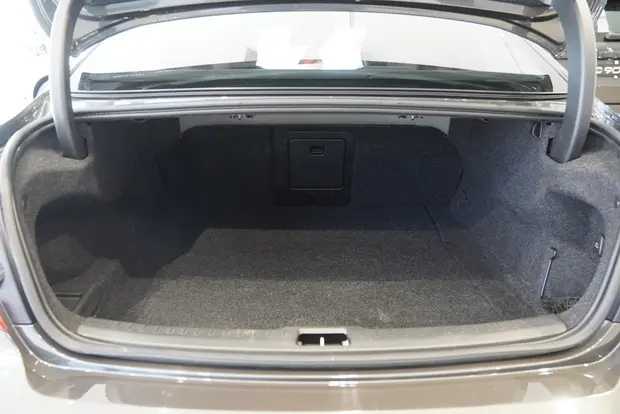 Volvo S60 2.0 T4 MOMENTUM GASOLINA 4P AUTOMÁTICO