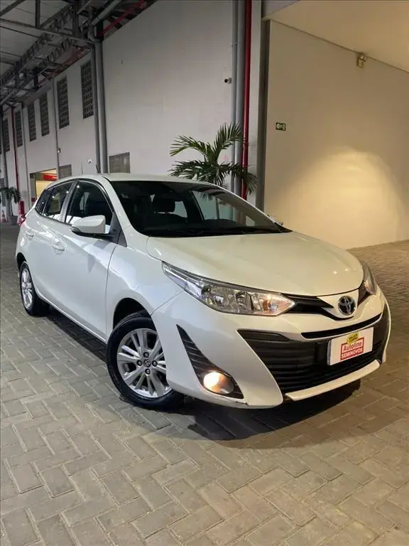 galeria YARIS