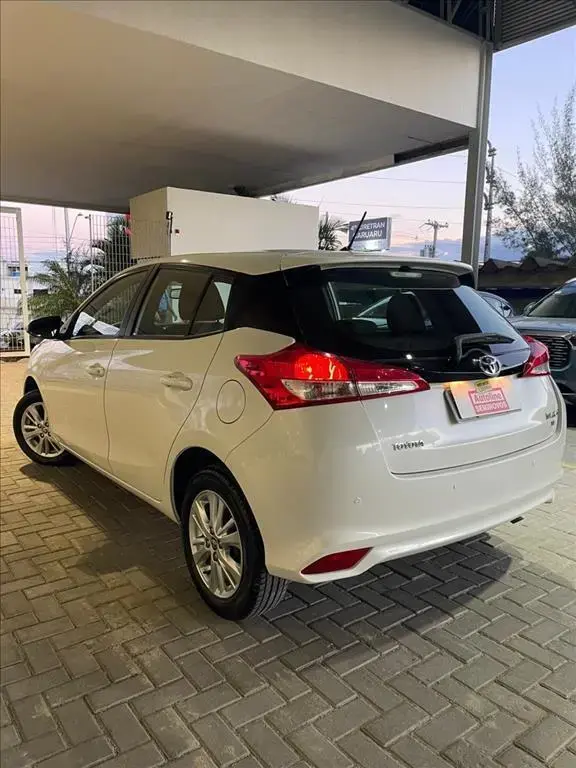galeria YARIS