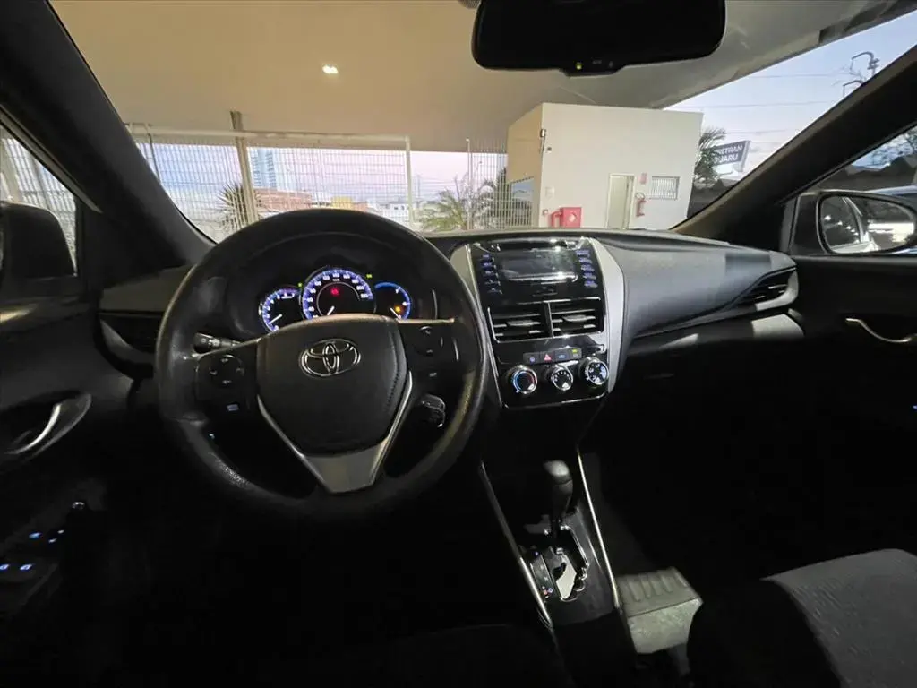 galeria YARIS