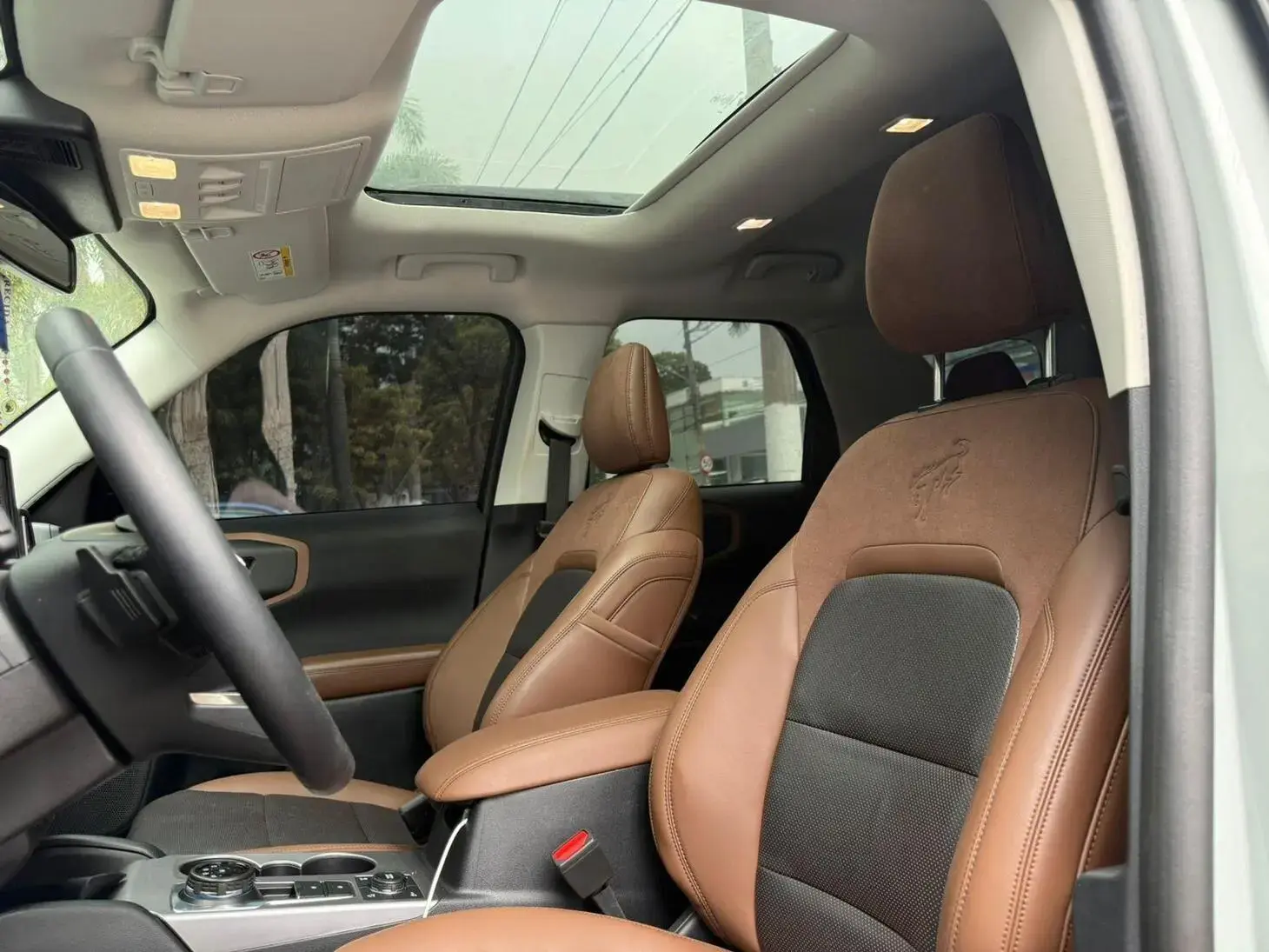 galeria Bronco Sport