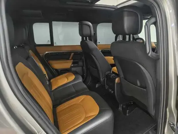 Land Rover Defender 110 X 3.0 Turbodiesel (Aut.) (Híb.)