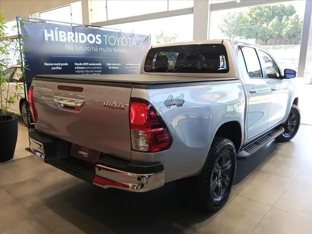 galeria HILUX
