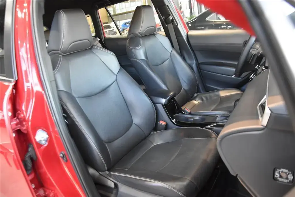 galeria COROLLA CROSS