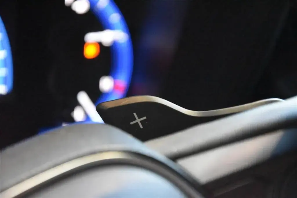 galeria COROLLA CROSS
