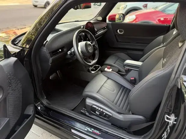Mini John Cooper Works 2.0 Turbo AT