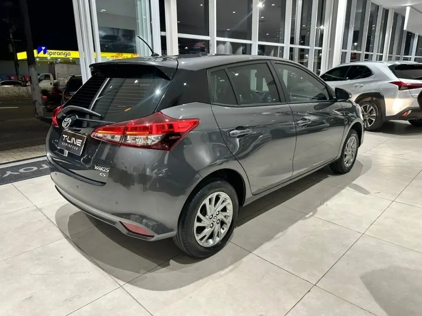galeria YARIS