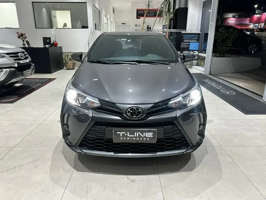 galeria YARIS