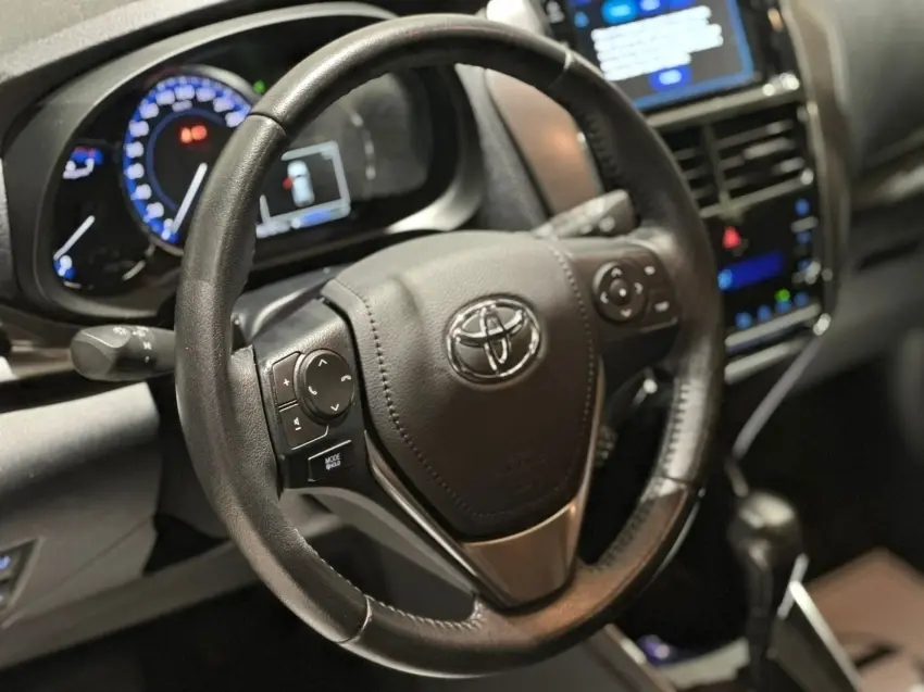 galeria YARIS