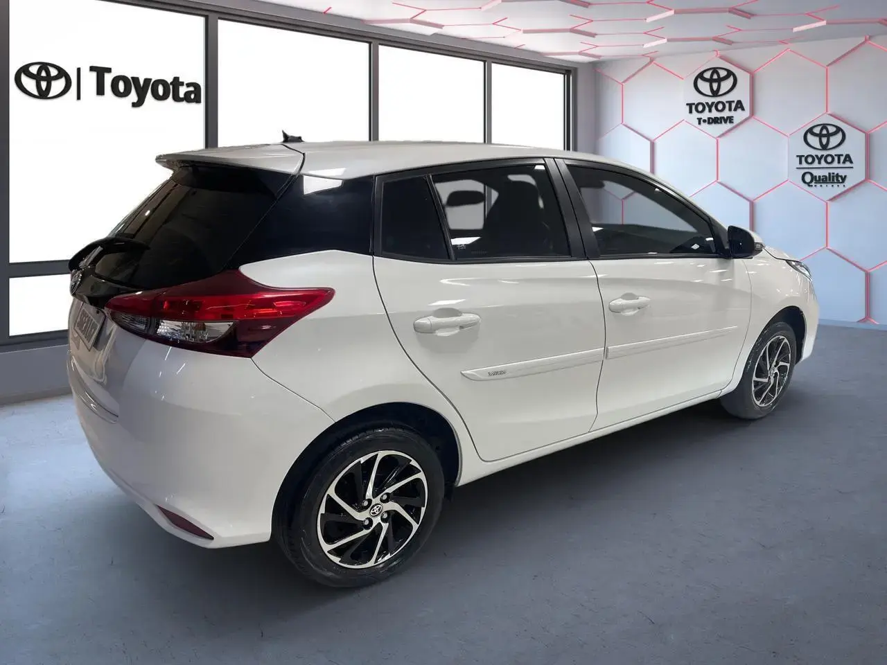 galeria Yaris