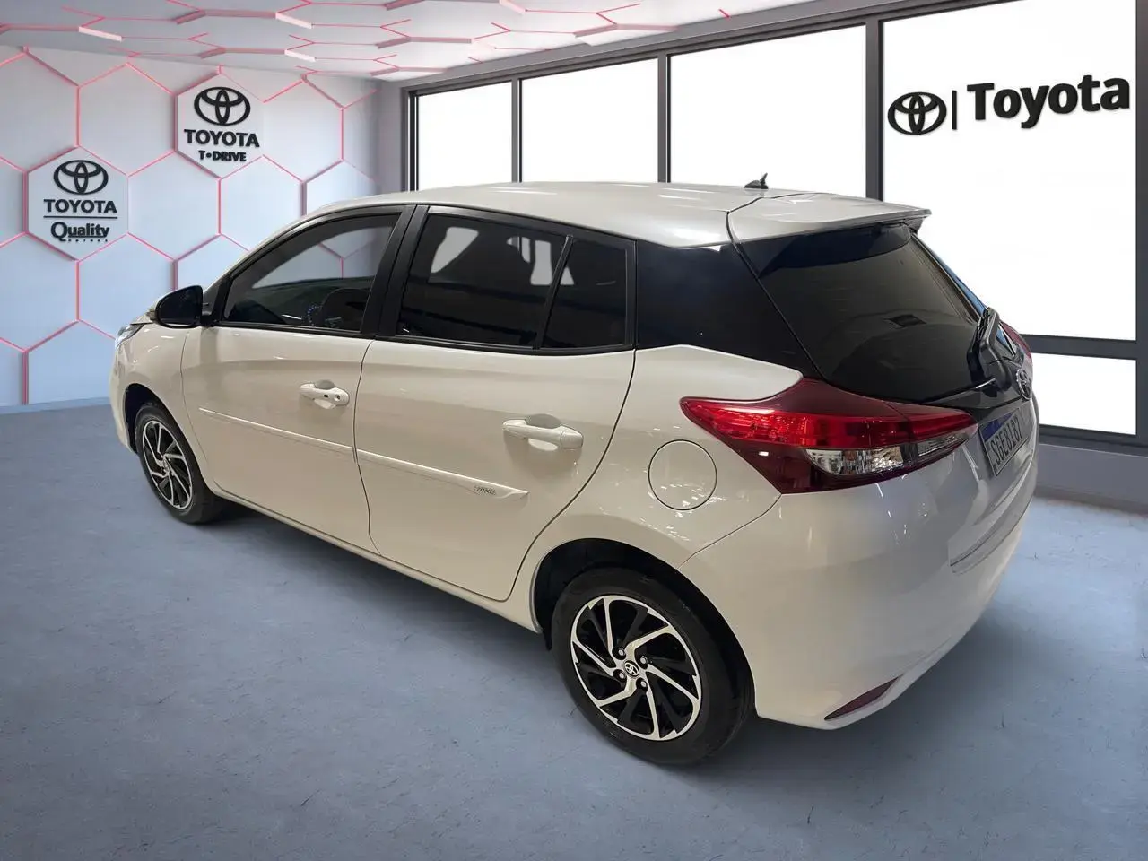 galeria Yaris