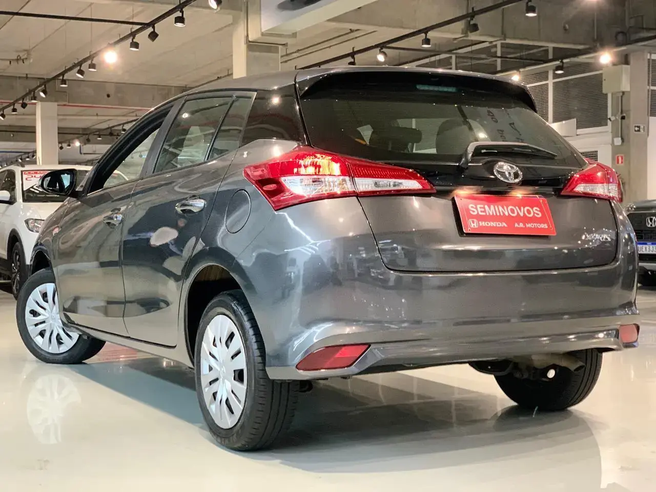 galeria Yaris