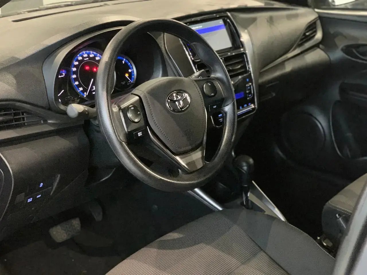 galeria Yaris