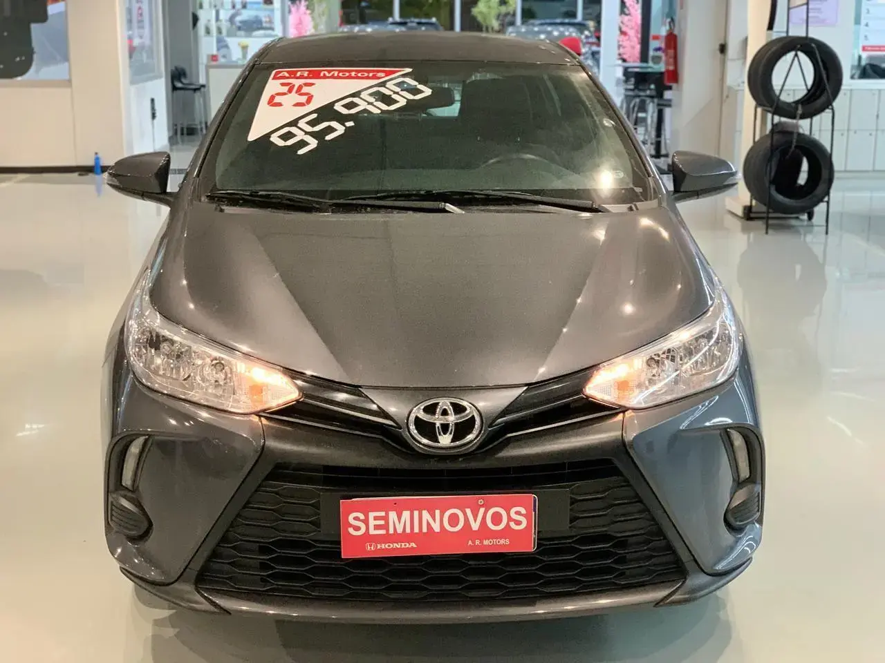 galeria Yaris