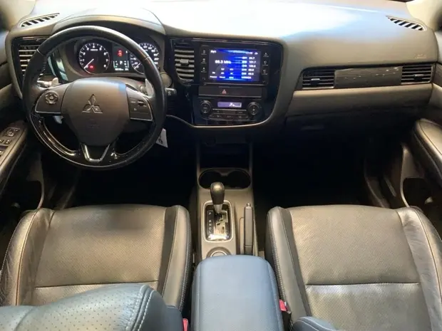 Mitsubishi OUTLANDER 2.0 16V GASOLINA 4P AUTOMÁTICO