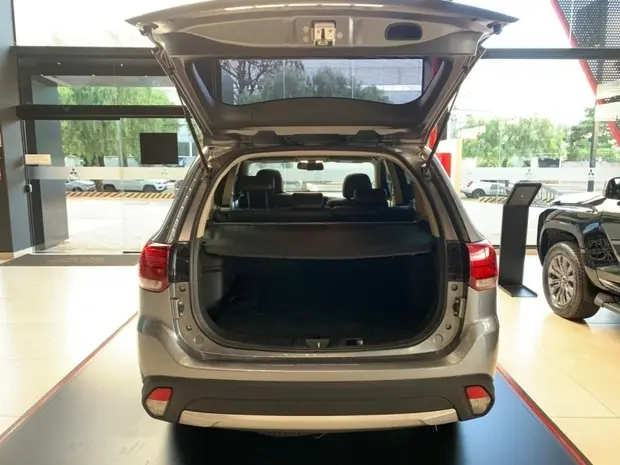 Mitsubishi OUTLANDER 2.0 16V GASOLINA 4P AUTOMÁTICO