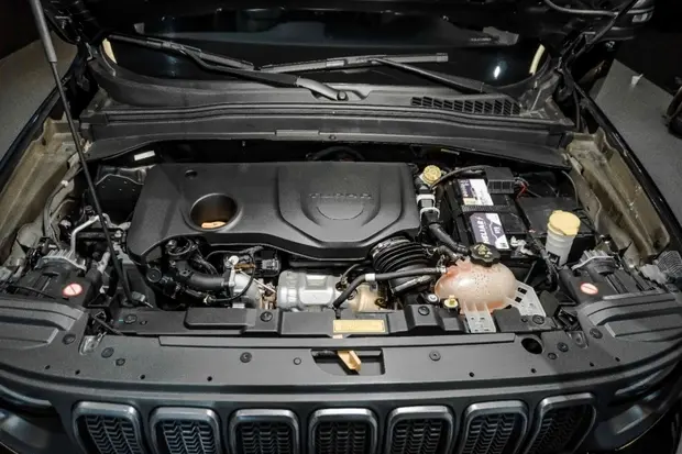 Jeep RENEGADE 1.3 T270 TURBO FLEX TRAILHAWK 4X4 AT9