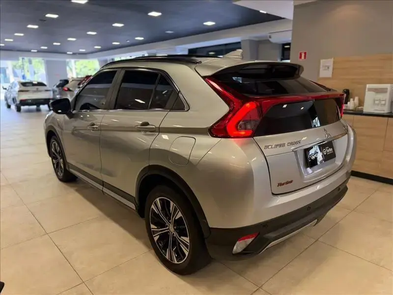 galeria ECLIPSE CROSS