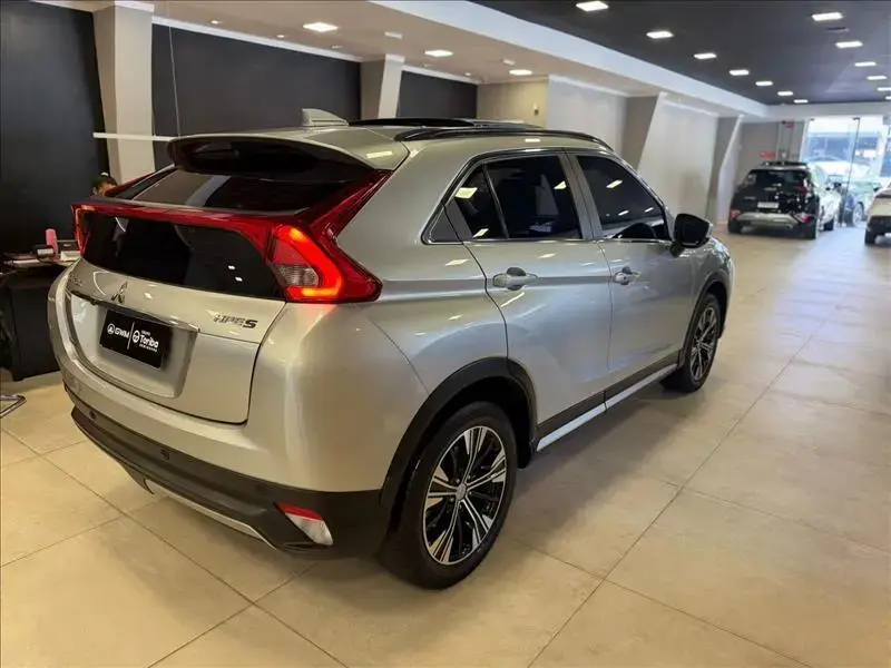 galeria ECLIPSE CROSS