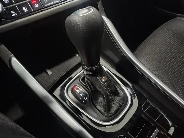 Fiat FASTBACK 1.0 TURBO 200 HYBRID AUDACE CVT