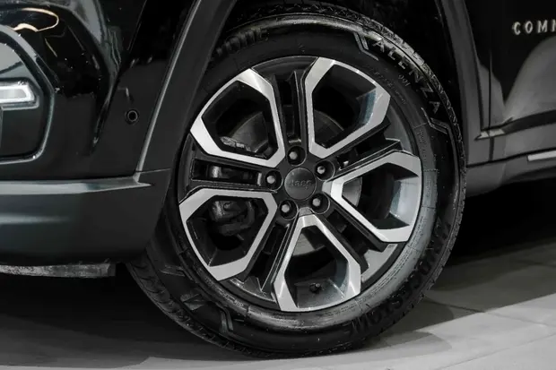 Jeep COMMANDER 1.3 T270 TURBO FLEX LIMITED AT6