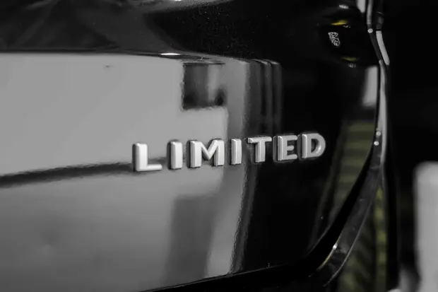 Jeep COMMANDER 1.3 T270 TURBO FLEX LIMITED AT6