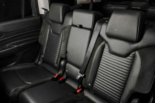Jeep COMMANDER 1.3 T270 TURBO FLEX LIMITED AT6