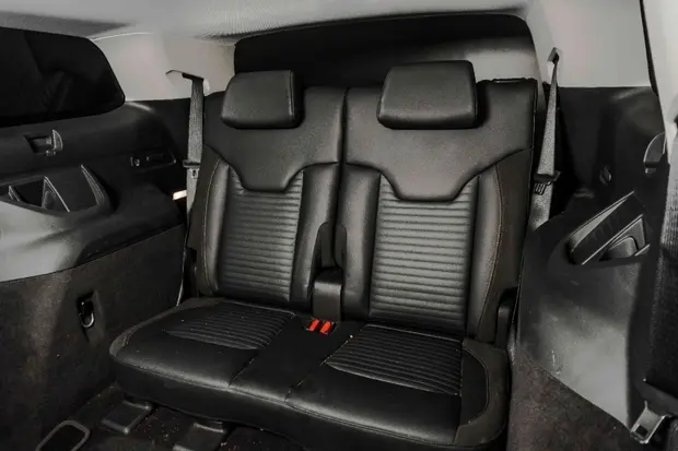 Jeep COMMANDER 1.3 T270 TURBO FLEX LIMITED AT6