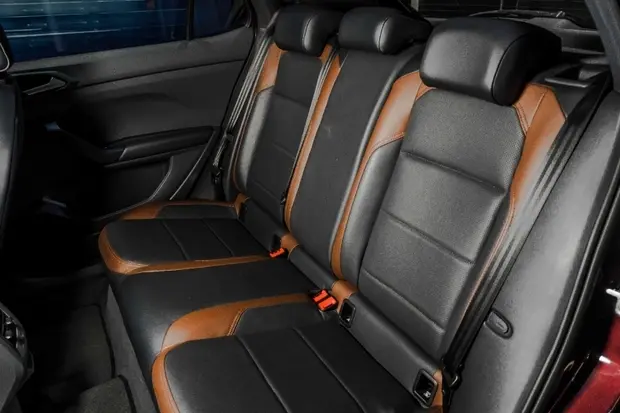 Volkswagen T-CROSS 1.0 200 TSI TOTAL FLEX COMFORTLINE AUTOMÁTICO