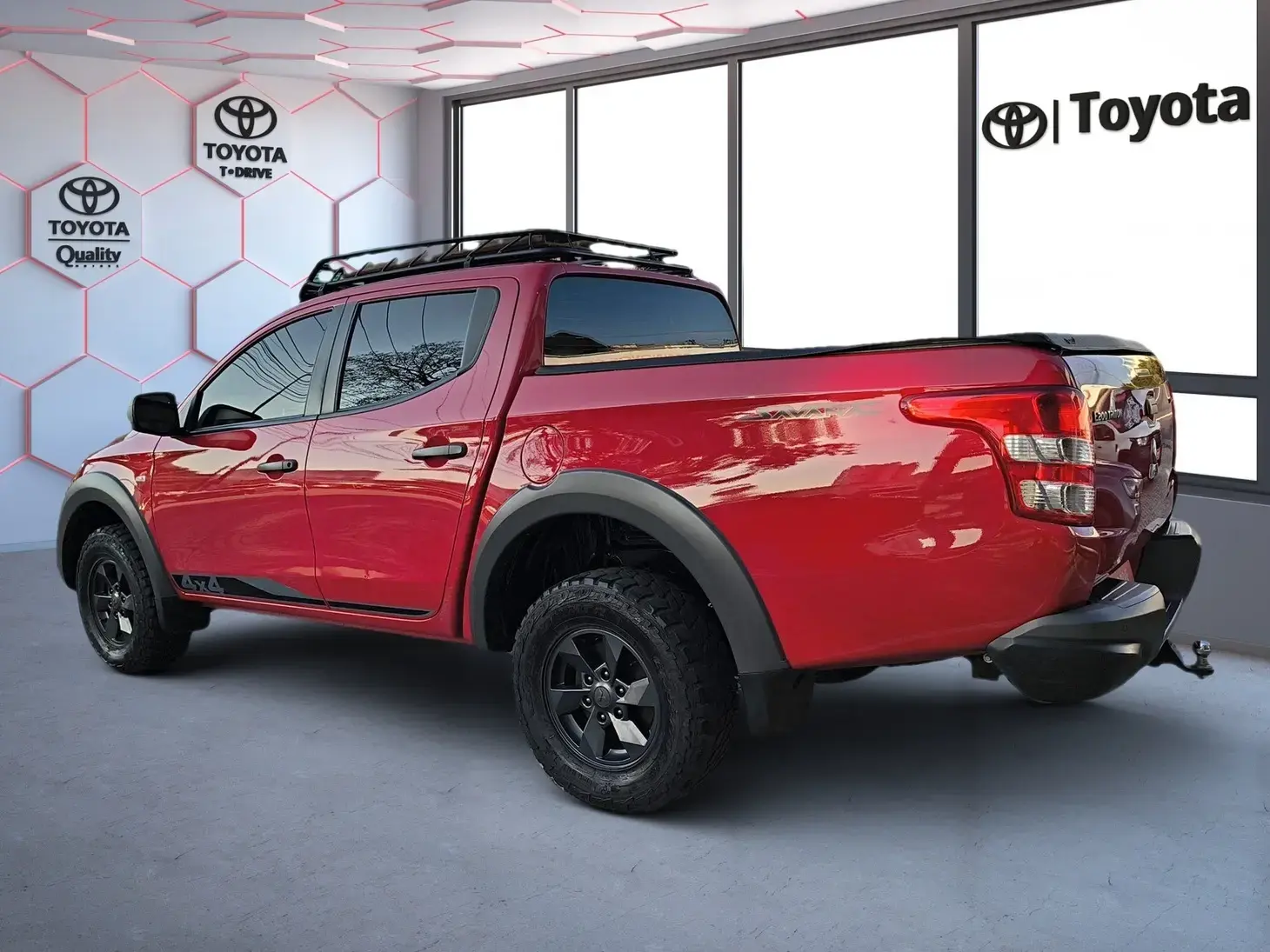 galeria L200 Triton Savana