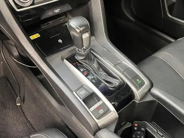 Honda Civic Touring 1.5 Turbo CVT