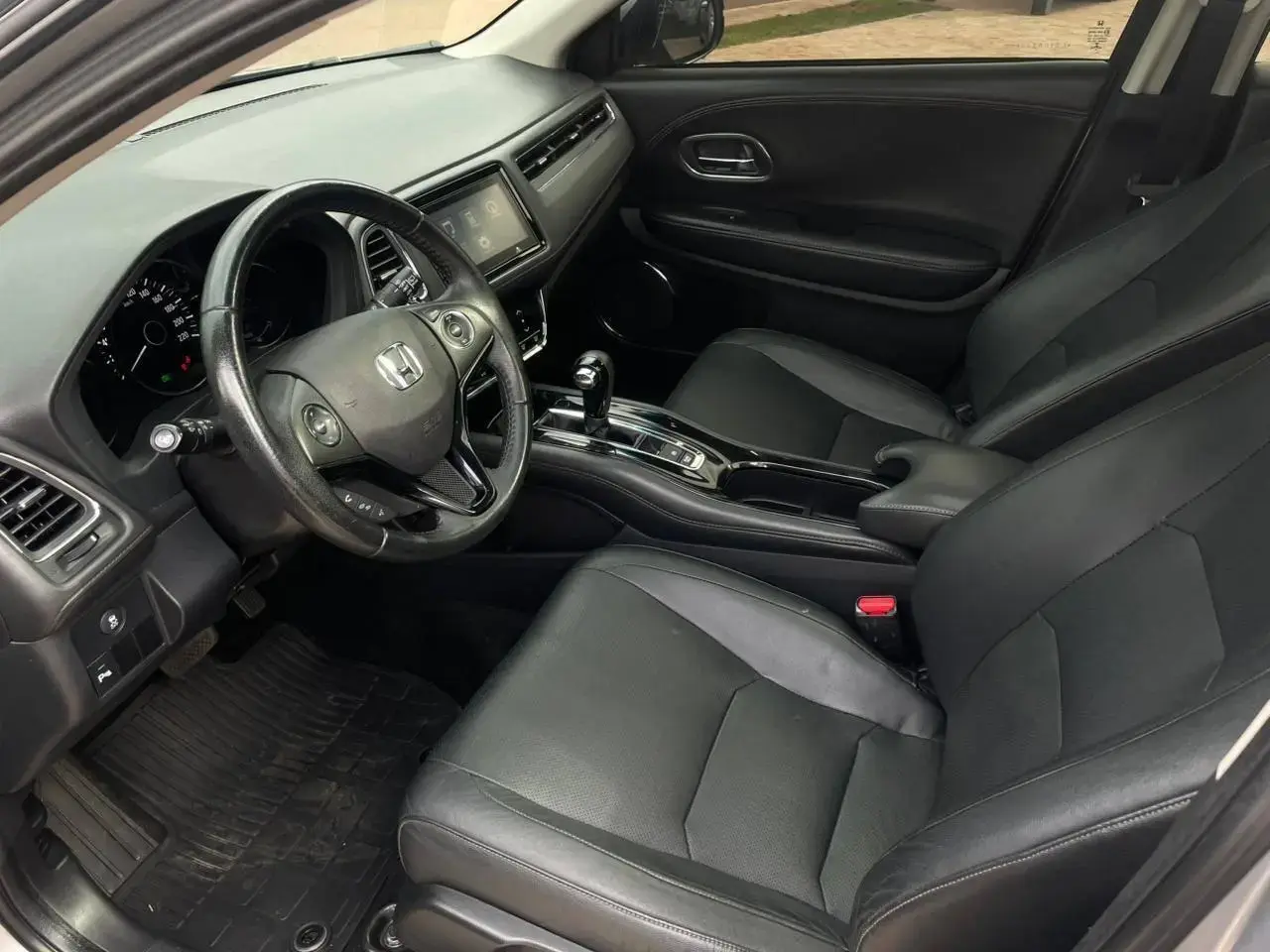 galeria HR-V TOURING CVT