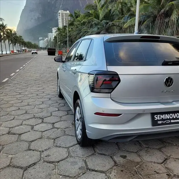 Volkswagen POLO 1.0 170 TSI SENSE AUTOMÁTICO