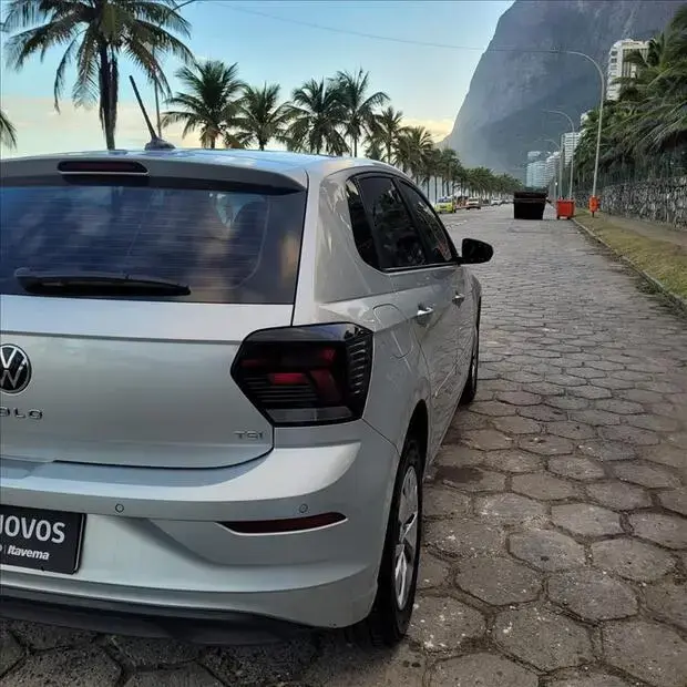 Volkswagen POLO 1.0 170 TSI SENSE AUTOMÁTICO