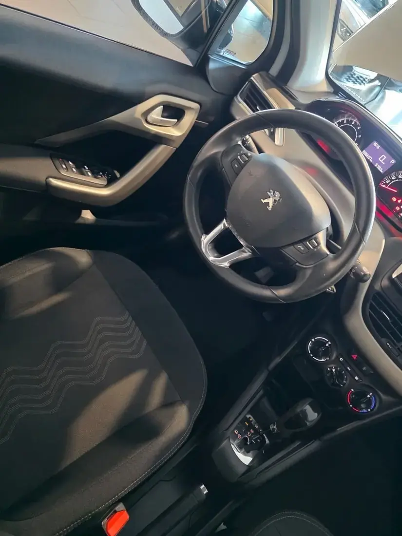 galeria PEUGEOT