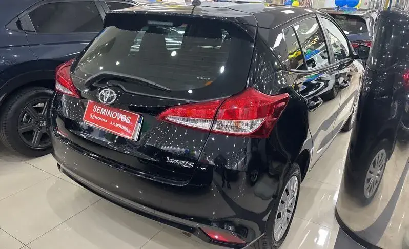 galeria Yaris