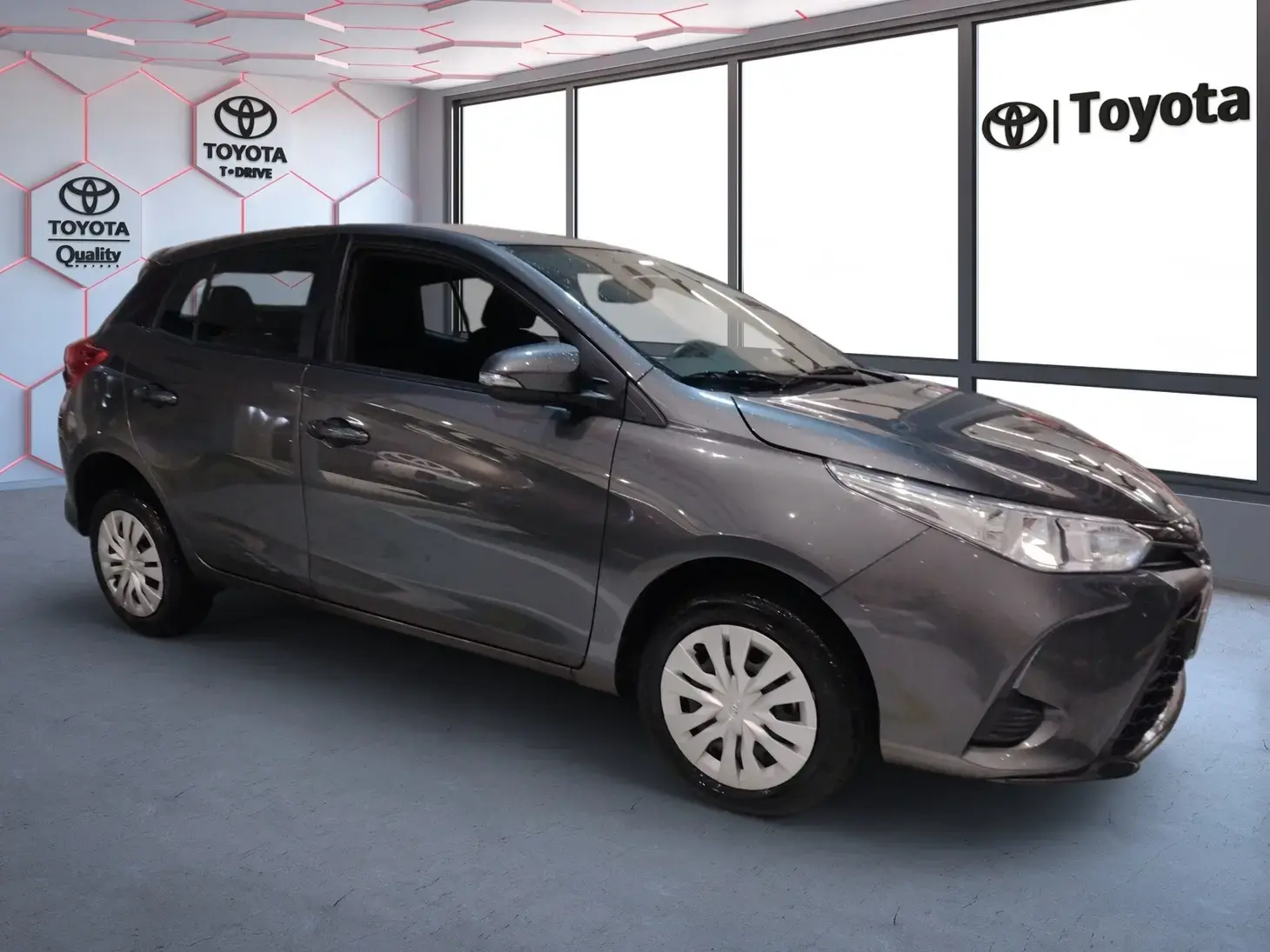 galeria Yaris