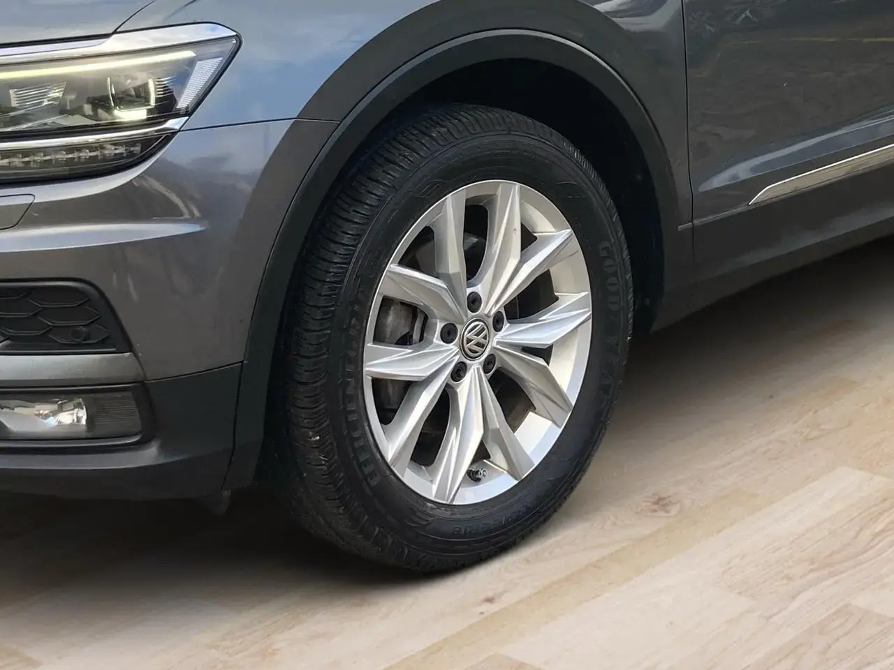 galeria TIGUAN Allspac 250 TSI 1.4 Flex