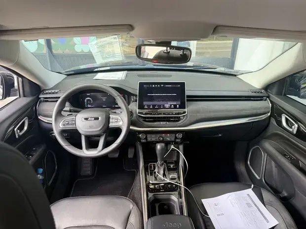 Jeep COMMANDER 2.0 TD380 TURBO DIESEL LIMITED AT9
