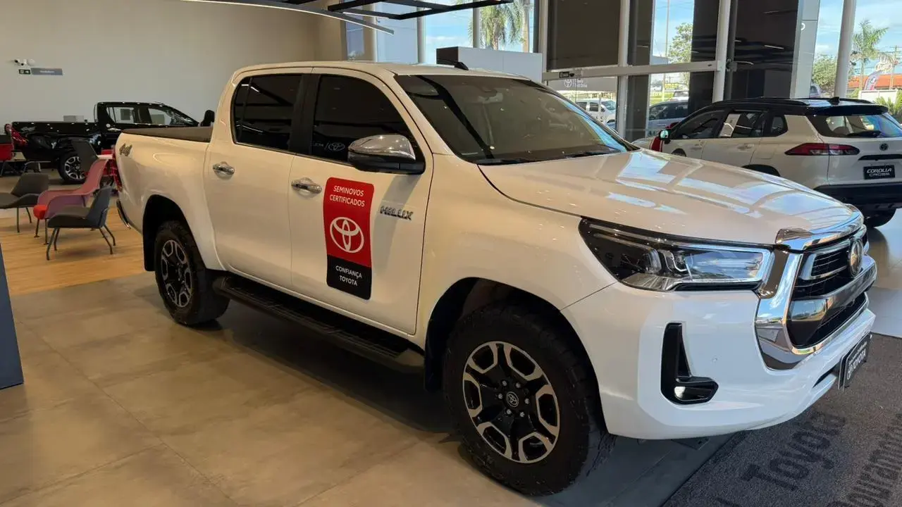 galeria HILUX