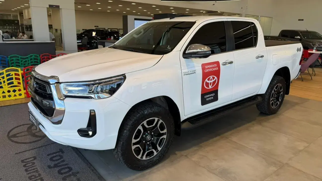 galeria HILUX
