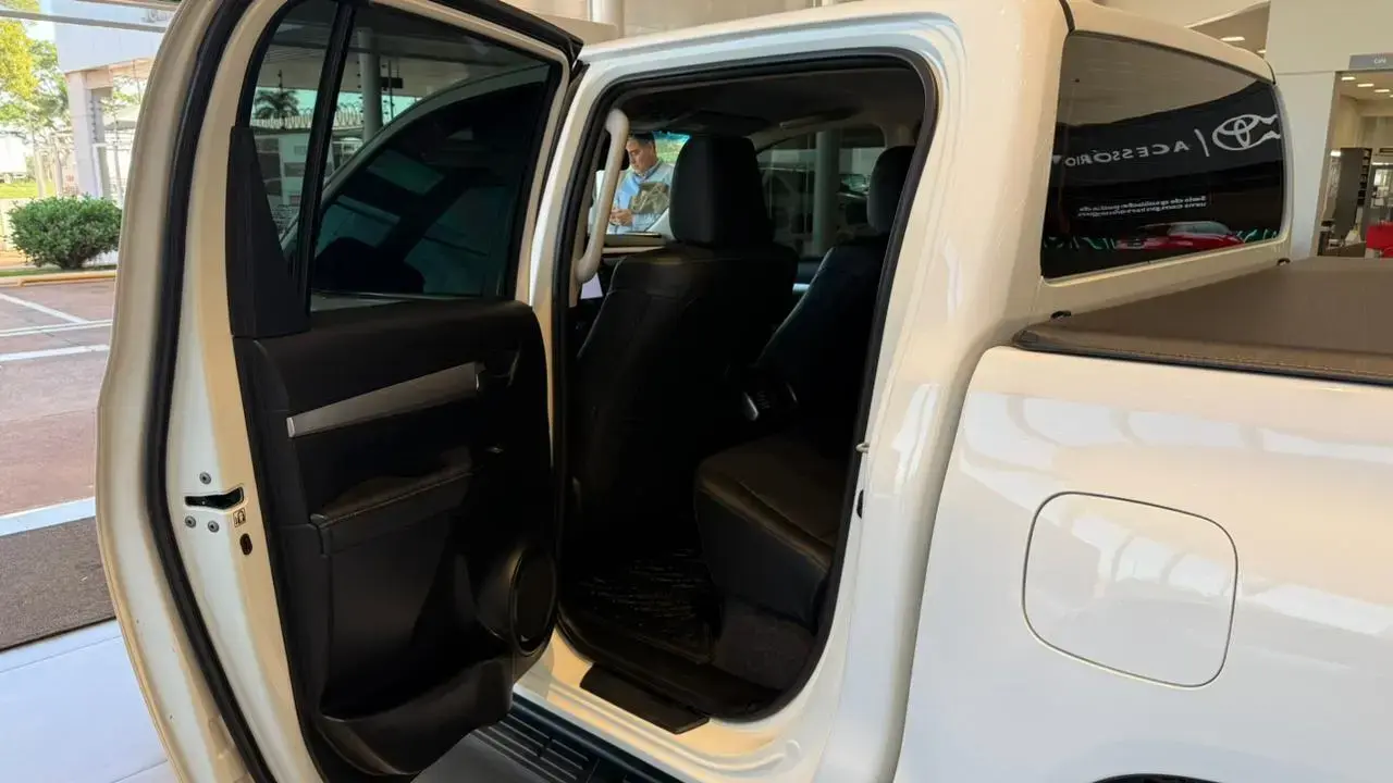 galeria HILUX